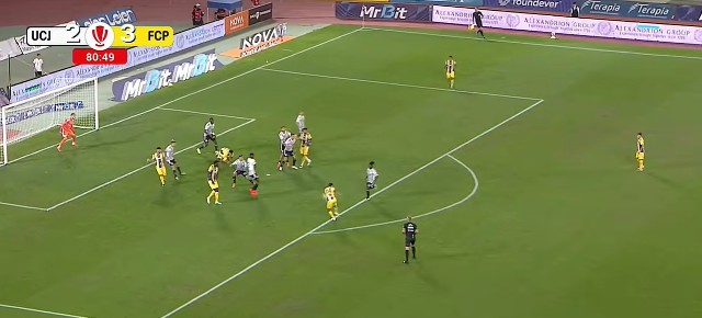 Universitatea Cluj, învinsă acasă de Petrolul Ploiești (2-3), în Superligă