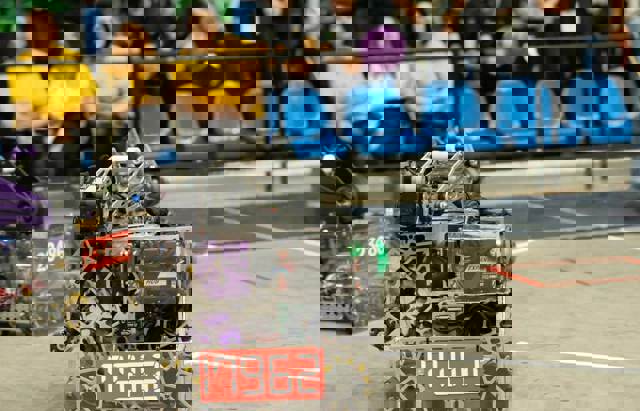 Ministerul Educației a respins cererile a patru elevi care au solicitat să dea Bacalaureatul în sesiunea specială, pentru a putea reprezenta România în SUA, la o prestigioasă competiție de robotică