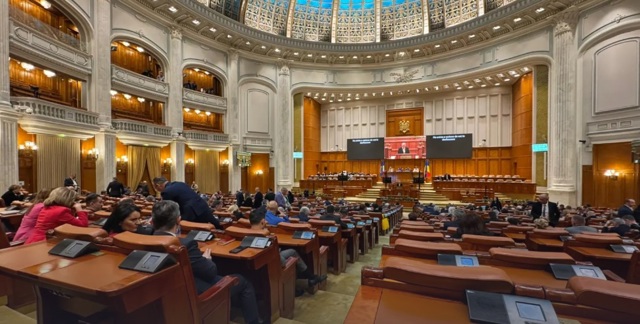 Moțiunea de cenzură PSD-AUR a fost prezentată în Parlament
