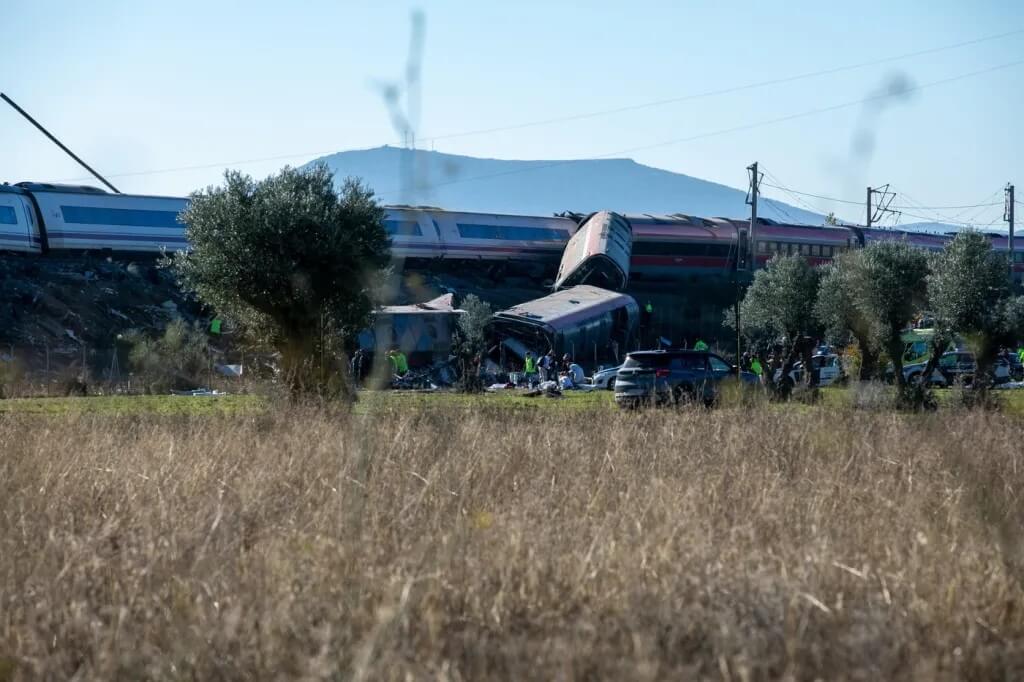 MAE: Un român a fost rănit în tragedia feroviară din Spania