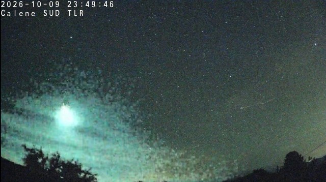 VIDEO 🎦 Meteor mai strălucitor ca Luna vizibil azi-noapte, din sudul țării