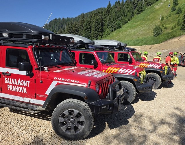 UPDATE. Deznodământ tragic într-un caz de dispariție reclamat în Prahova. Tânărul căutat azi-noapte, pe Valea Doftanei, murise într-un groaznic accident