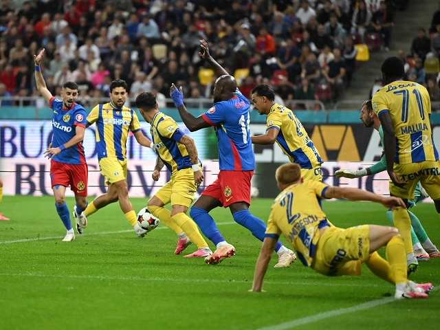 Petrolul în pauza competițională. Odihnă și amical cu Chindia