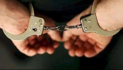 Copile cu vârste între 7 și 16 ani au fost convinse de un individ să-i trimită mii de materiale pornografice