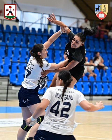 Start pe semicerc. Divizia A la handbal feminin pornește la drum