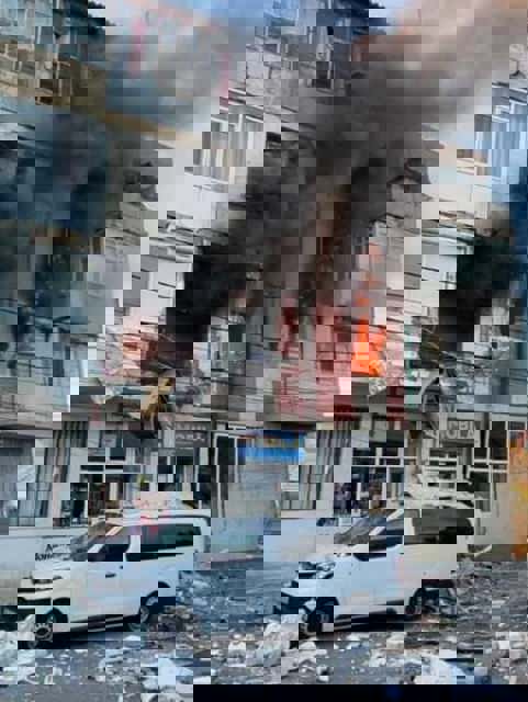 Proprietarii apartamentului din Însurăței care a fost distrus de explozie nu erau în locuință în momentul deflagrației