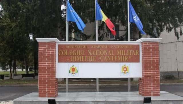 Colegiul Național Militar „Dimitrie Cantemir” Breaza, singura unitate de învățământ din Prahova care a primit, anul acesta, distincția „Școală Europeană”