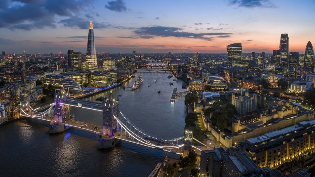 Avertisment MAE pentru românii care călătoresc în Marea Britanie