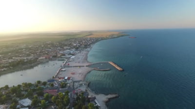 Descoperire macabră la Costinești. Trupul unei persoane a fost găsit în mare