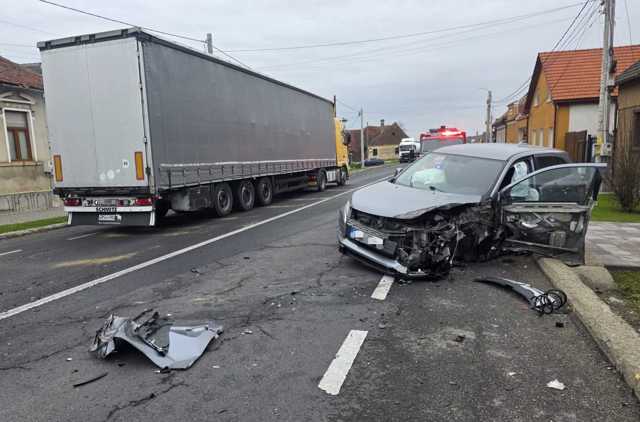 Accident rutier pe DN 1, în zona localității Vlădeni. Traficul rutier se desfășoară alternativ, pe o singură bandă