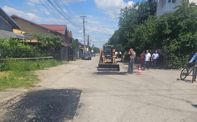 FOTO 📸 Lucrări de reparații pe drumurile din Florești. Mesajul primarului Simona David, pentru localnici
