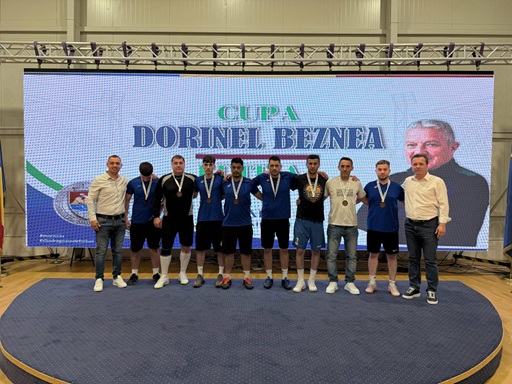  Lacrimi și aplauze. Omagiu pentru Dorinel Beznea