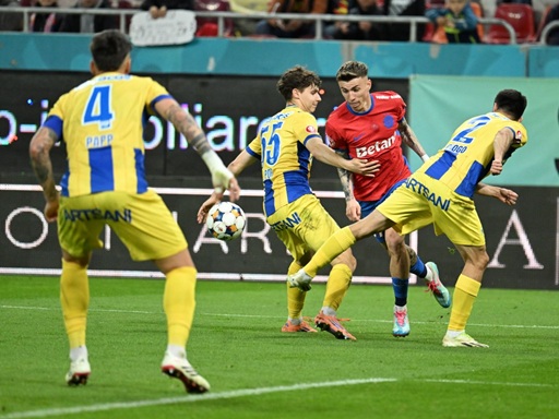 Penultima strigare. FC Botoșani-Petrolul este pe 10 Mai