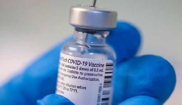 România a pierdut procesul cu Pfizer. Statul trebuie să plătească 600 mil. euro pentru doze de vaccin anti-Covid contractate pe care nu le-a mai comandat