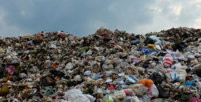 Paznic găsit decedat la groapa de gunoi a municipiului Galați. Dosar deschis pentru ucidere din culpă