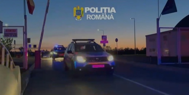 Dâmbovița. 18 mandate de percheziție domiciliară într-un dosar de proxenetism, șantaj, camătă și ultraj contra bunelor moravuri