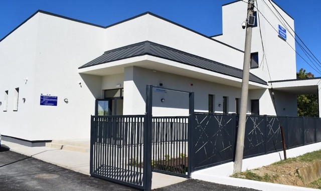 Autoritățile din Blejoi fac angajări la Centrul de Zi pentru Îngrijirea Persoanelor Vârstnice. Ce salarii oferă