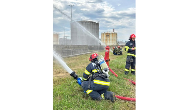 Exercițiu tactic în rafinăria Vega Ploiești
