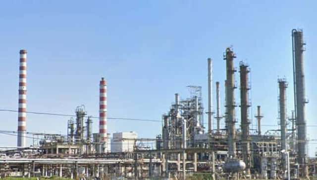 Petrotel Lukoil a confirmat decizia de a intra în insolvență. Anunț despre activitatea rafinăriei de la Ploiești și locurile de muncă ale angajaților