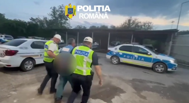 VIDEO 🎦 Accident provocat de un șofer beat, la Bătrâni. Bărbatul a fost reținut pentru 24 de ore