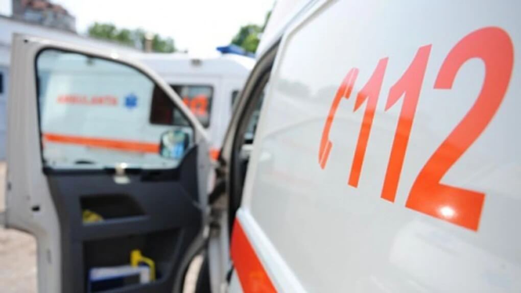 Adolescentul de 15 ani care a murit joi la şcoală s-a înecat cu propria vomă