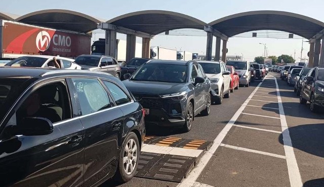 CNAIR: Circulaţie îngreunată pe Podul Giurgiu-Ruse din cauza lucrărilor pe partea bulgară a podului