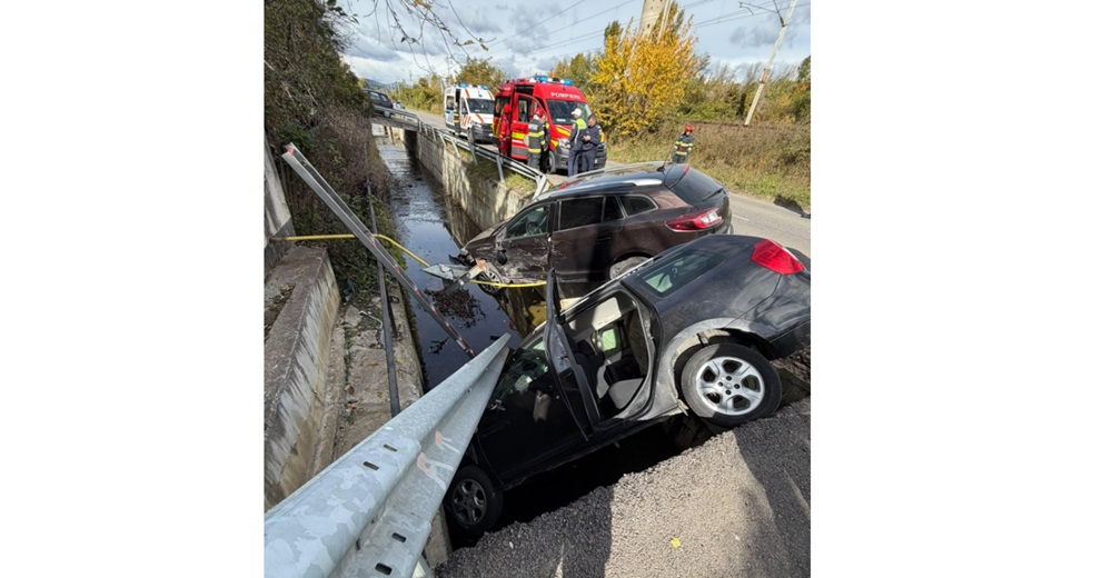 Accidentul de la Poiana Câmpina, produs în timpul unei depășiri. Ce au descoperit polițiștii