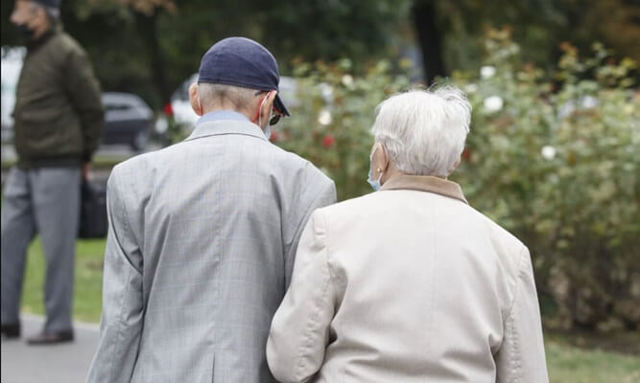 Vești proaste pentru pensionari, înainte de Paște. Vârstnicii cu venituri mici ar putea primi ajutoarele de la stat cu întârziere