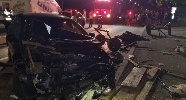 Cinci victime, inclusiv trei copii, după un accident cu căruță petrecut în miez de noapte, la Târgoviște. Căruțașul și șoferul erau beți