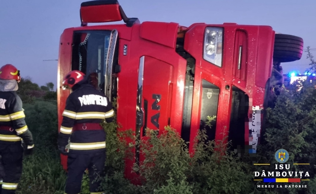 Camion răsturnat pe raza localității Săcueni