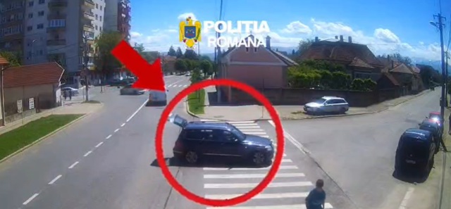 VIDEO 🎦 25.000 de euro recuperați de polițiștii din Făgăraș în mai puțin de 40 de minute de la sesizare