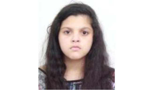 O tânără în vârstă de 17 ani este căutată de familie și polițiști
