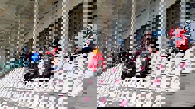 GALERIE FOTO | Turfiștii, pe cale de dispariție