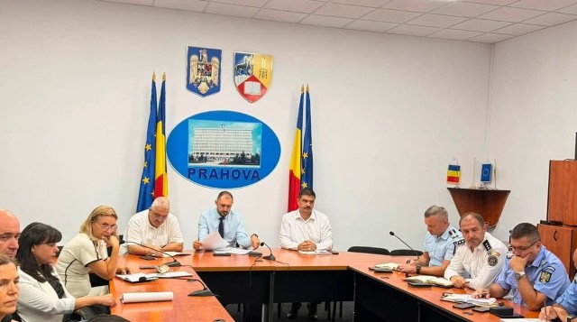 Videoconferință pentru pregătirea începerii noului an școlar, cu accent pe aplicarea Planului Național de Combatere a Violenței Școlare