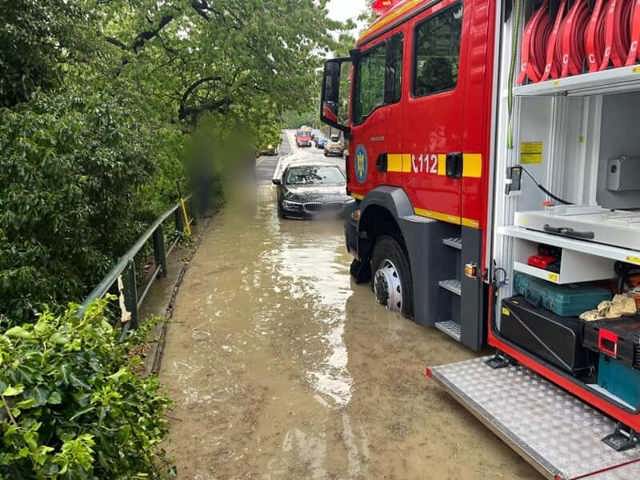 UPDATE. Alertă de furtuni pentru nordul și estul județului Prahova. Au fost transmise mesaje RO-ALERT în mai multe localități