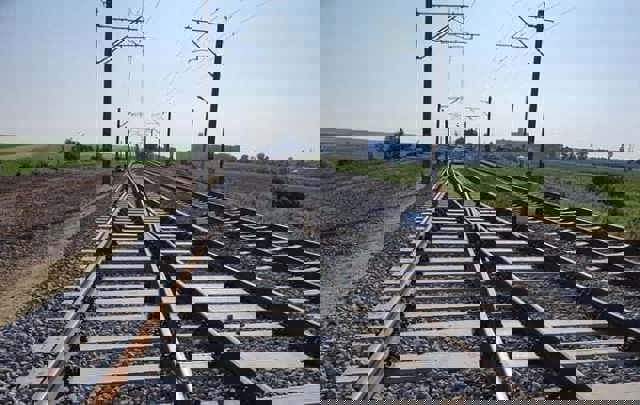 Bacău: Două trenuri oprite din cauza unui accident petrecut miercuri la intrarea în gară