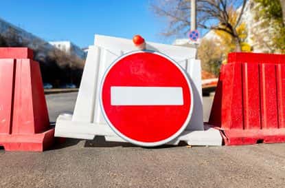 Circulația închisă pe un tronson de 17 km de pe A10 Sebeș - Turda, din cauza surpării asfaltului. Pe unde este deviat traficul