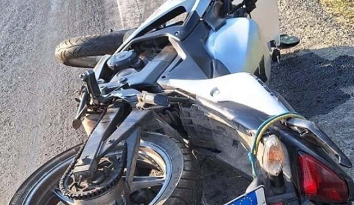 Un autobuz cu pasageri și o motocicletă au fost implicate într-un accident rutier, în Ploiești