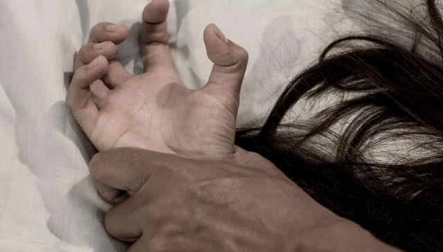 Anchetă pentru viol, în Prahova. Victima este o minoră forțată vreme de doi ani să întrețină raporturi sexuale cu un bărbat de 44 de ani