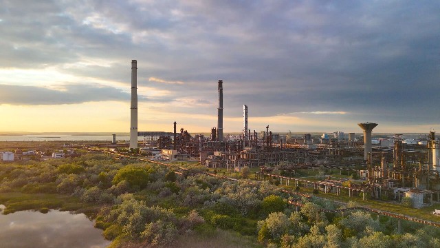 Rompetrol Rafinare, rezultate financiare solide pentru prima jumătate a lui 2026