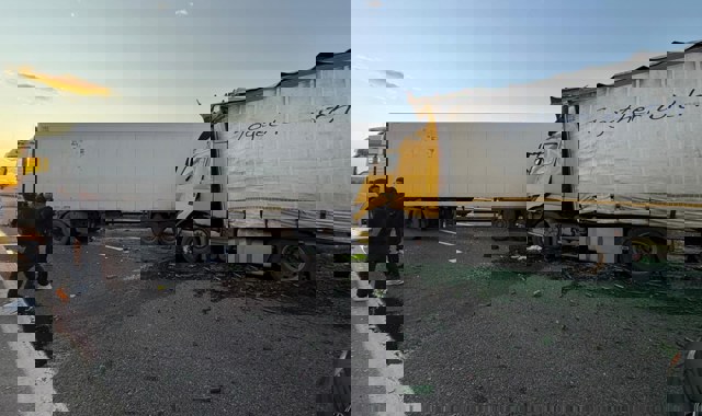 VIDEO 🎦 Accident cu TIR-uri, miercuri seară, pe A3 București - Ploiești