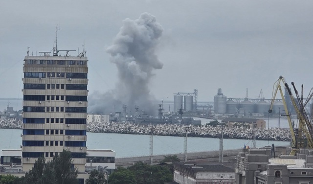 UPDATE. VIDEO 🎦 O dronă a explodat în zona Portului Constanța, la aproximativ 5 ore după ce a fost găsită. Echipamentul ar fi avut timer care să-l declanșeze