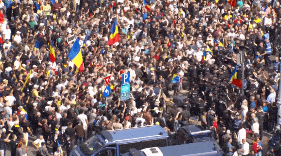 MAI anunță încheierea protestului din Piața Victoriei; șase manifestanți violenți au fost reținuți