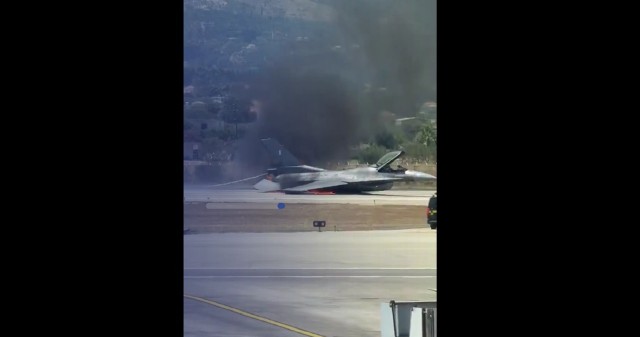 Un F-16 care a luat foc a aterizat de urgență pe aeroportul din Zakhynhtos. Toate zborurile spre/ de pe insulă sunt deocamdată anulate. Anunțul Ambasadei României în Grecia