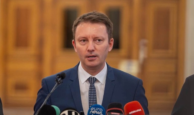Siegfried Mureşan: Începând de astăzi, prezint programul de guvernare în Parlamentul României
