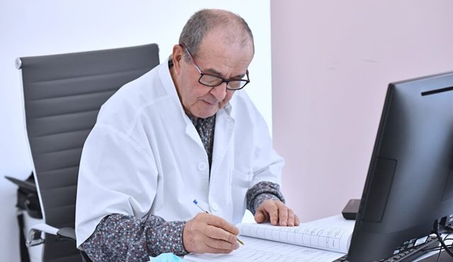 Cunoscutul medic neurochirurg Valeriu Zaharia va acorda consultații gratuite la Spitalul Județean de Urgență Ploiești