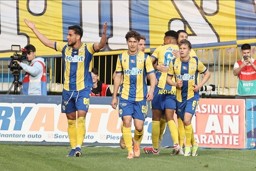 La mâna noastră! Petrolul-Oțelul Galați Luni Ora 20.30