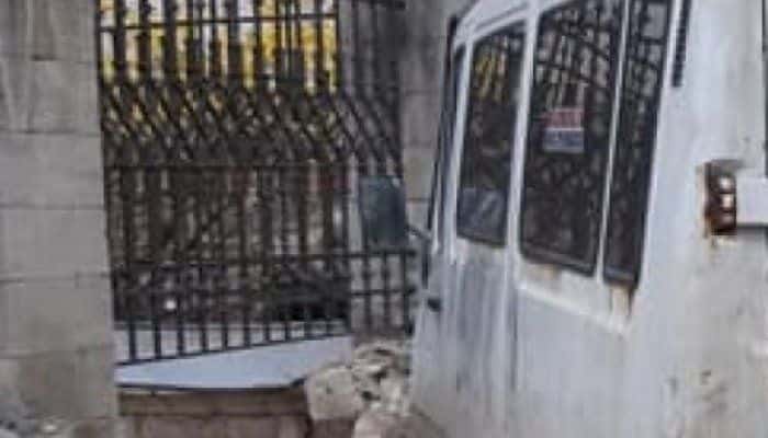 Impact între un microbuz și o autocisternă, pe DN 72 Ploiești - Târgoviște
