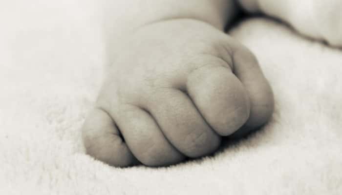 Bebelușul unui deputat, găsit fără suflare într-un hotel din centrul Iașului. Moartea s-ar fi produs prin sufocare