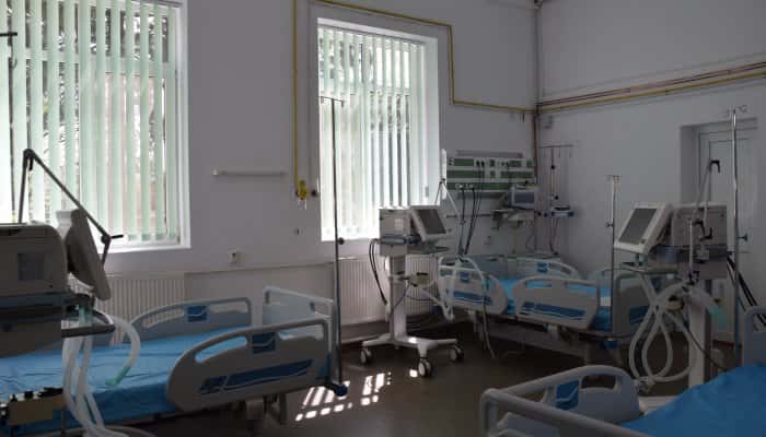 O secție întreagă de la Spitalul Județean Târgoviște, reorganizată pentru a primi pacienți infectați cu noul coronavirus